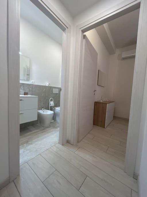 Apartment Dante By Florencehospitality Com Florence